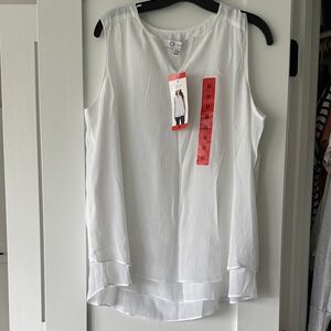 Chic White Layered Sleeveless Blouse